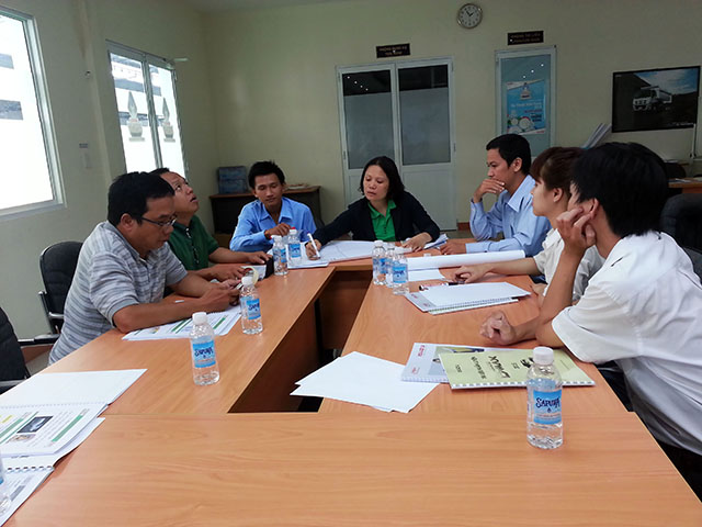 Kỹ năng bán hàng & chăm sóc Khách Hàng chuyên nghiệp - ISUZU (25 & 26.09.2014)